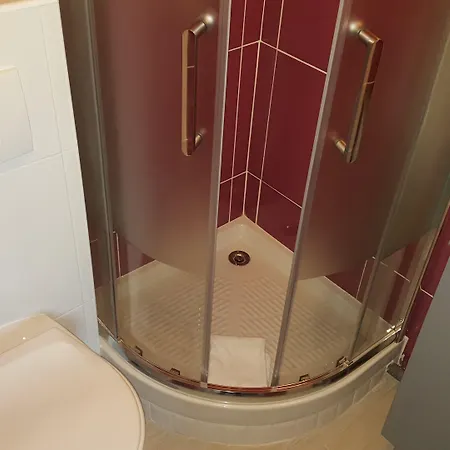 Initial By Balladins / Marne-la-vallee Hotel 2*