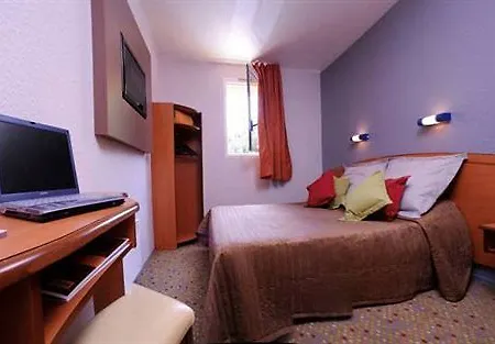 Hotel Initial By Balladins / Marne-la-vallee 2*