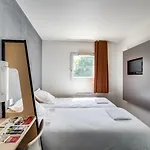 Hotel Initial By Balladins / Marne-la-vallee