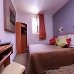 Hotel Initial By Balladins / Marne-la-vallee 2*