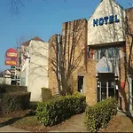 Initial By Balladins / Marne-la-vallee Hotel