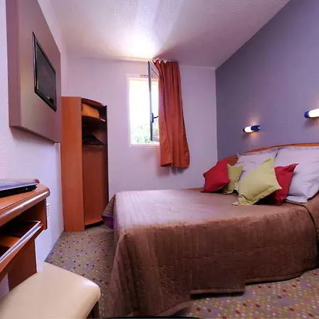 Initial By Balladins / Marne-la-vallee 2*