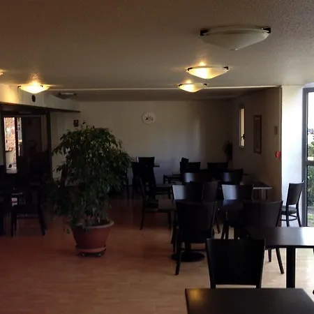 Otel Initial By Balladins / Marne-la-vallee