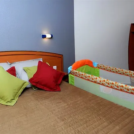 Hotel Initial By Balladins / Marne-la-vallée