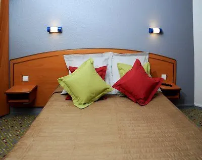 Otel Initial By Balladins / Marne-la-vallee 2*