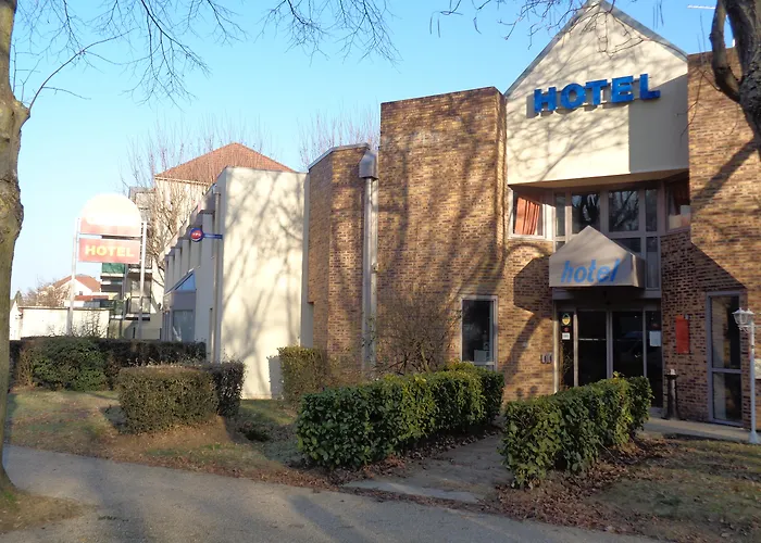Hotel Initial By Balladins / Marne-la-vallee